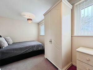 Photo 8- click for photo gallery